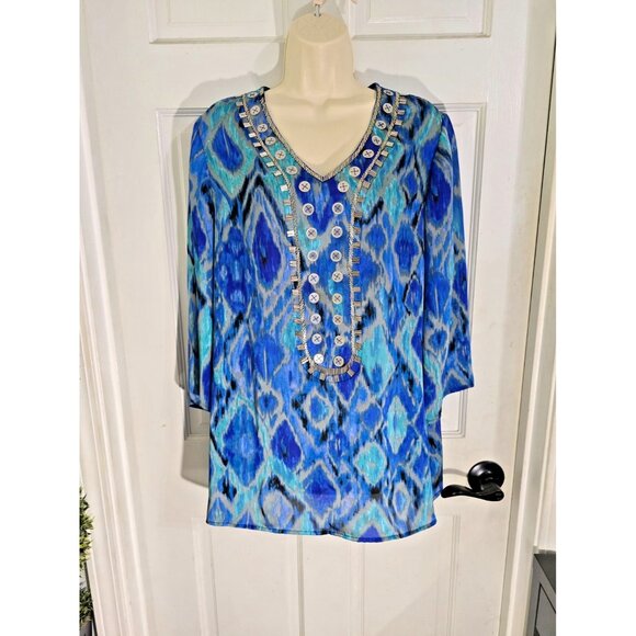 Chico's Women's Blue Ikat Print Embellished V Neck Tunic Blouse 3/4 Sleeve Sz 2 - Picture 2 of 14
